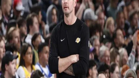 库库雷利亚远射建功，切尔西1-0莱斯特城，重返英超前四阵营